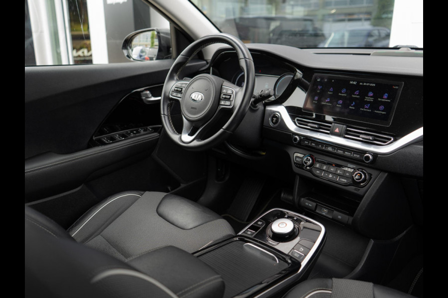 Kia e-Niro DynamicLine 64 kWh | trekhaak |