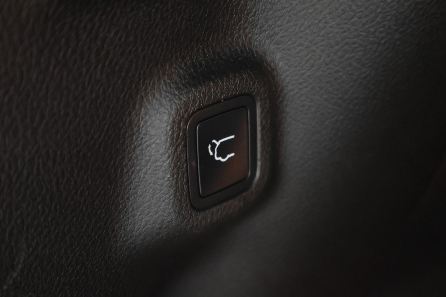 Jeep Compass 4xe 240 Plug-in Hybrid Electric Trailhawk Panoramadak, Leder/Stof, ACC, Camera, Apple Carplay, Virtual Cockpit, 17''