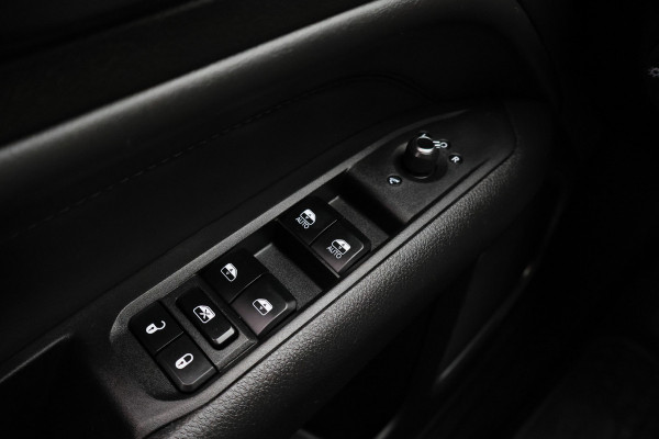 Jeep Compass 4xe 240 Plug-in Hybrid Electric Trailhawk Panoramadak, Leder/Stof, ACC, Camera, Apple Carplay, Virtual Cockpit, 17''