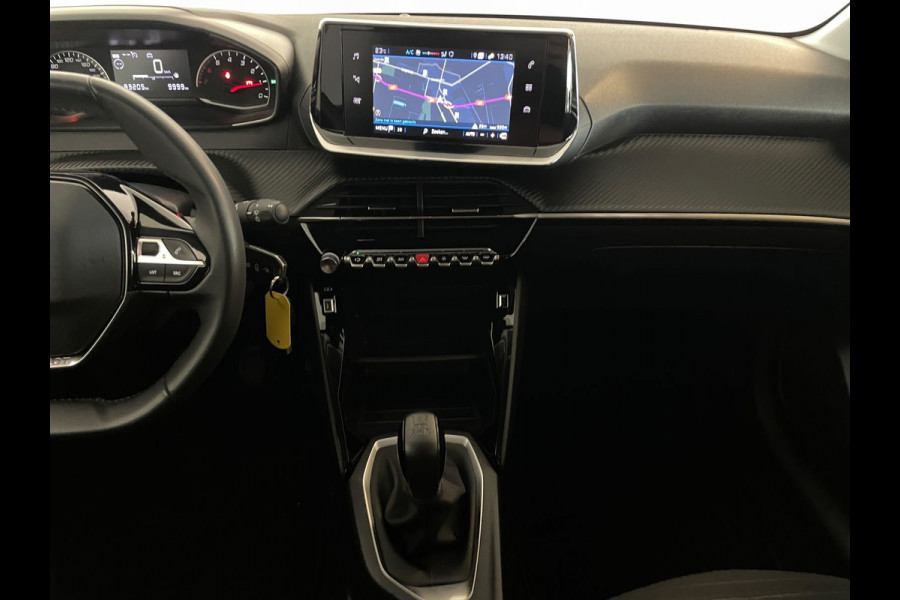 Peugeot 208 1.2 PureTech Active Pack AIRCO NAVI CRUISE ELEK RAMEN CENT VERG VELGEN SCHERM 5 DEUREN ZEER NETTE AUTO