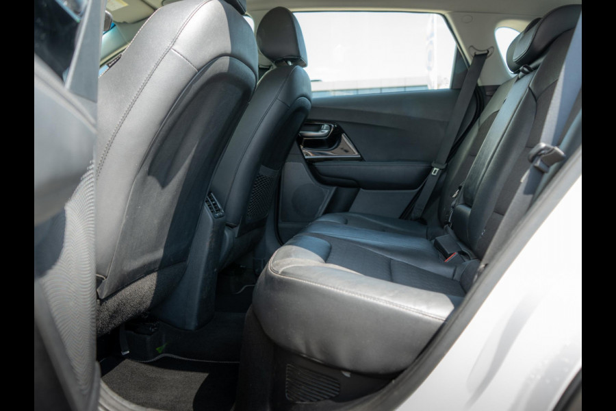 Kia Niro 1.6 GDi Hybrid Edition | Stoel en sturverwarming | Navigatie |