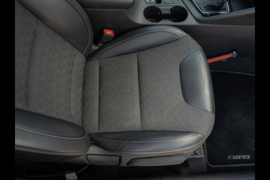 Kia Niro 1.6 GDi Hybrid Edition | Stoel en sturverwarming | Navigatie |