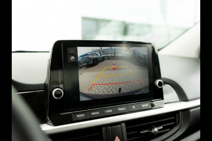 Kia Picanto 1.0 DPi DynamicLine | Trekhaak | CarPlay | Airco |