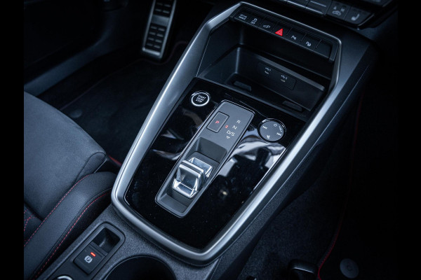 Audi A3 Sportback 45 TFSI e S edition Competition 3x S-Line - Nardo Grey! l RS Seat l HUD l ACC