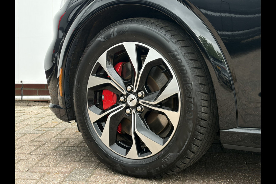 Ford Mustang Mach-E AWD 75 kWh Pano 360° Memory Stoel/Stuurverw B&O Leer Orig.NL BOMVOL!