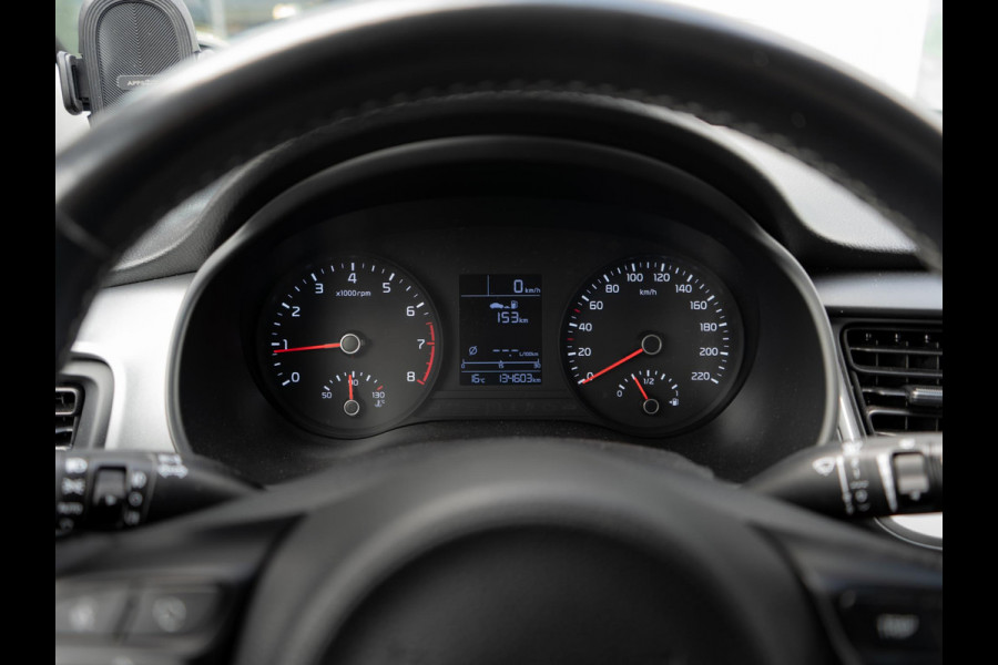 Kia Stonic 1.0 T-GDi ComfortPlusLine Navigator | Trekhaak | Navi | Airco | Achteruitrijcamera | CarPlay |