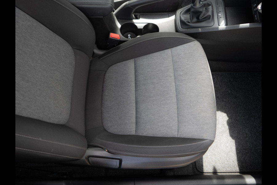 Kia Stonic 1.0 T-GDi ComfortPlusLine Navigator | Trekhaak | Navi | Airco | Achteruitrijcamera | CarPlay |