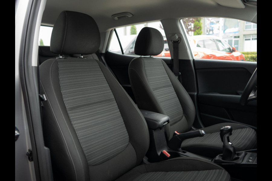 Kia Stonic 1.0 T-GDi MHEV DynamicLine | Navi | Achteruitrijcamera | Clima | CarPlay |