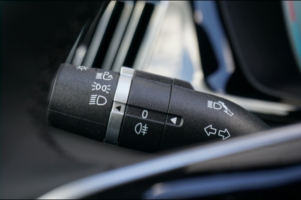 BYD SEAL U 1.5 DM-i FWD Boost 218 PK | SUPER LUXE | 6JR GARANTIE | NIEUW!