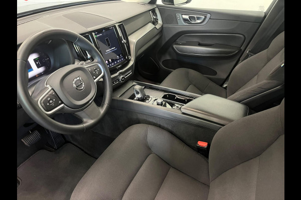 Volvo XC60 2.0 T6 Plug-in hybrid AWD Core Bright Panoramadak Airco ECC PDC VA+Camera Full LED Elektrische achterklep Cruise Control Winter Pack