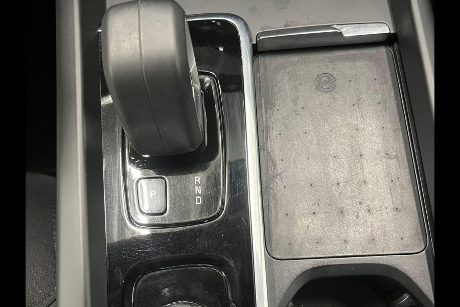 Volvo XC60 2.0 T6 Plug-in hybrid AWD Core Bright Panoramadak Airco ECC PDC VA+Camera Full LED Elektrische achterklep Cruise Control Winter Pack