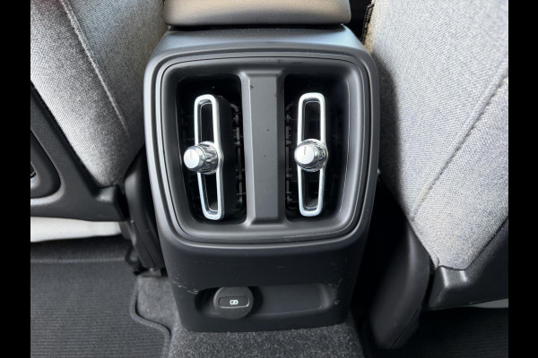 Volvo C40 Recharge Plus 69 kWh SOH 93% ADAPT. CRUISE CONTROL | WARMTEPOMP | STOEL & STUUR VERWARMING N( WINTERPAKKET )  | PANORAMA DAK | ELEK. ACHTERKLEP | 12 MND BOVAG GARANTIE