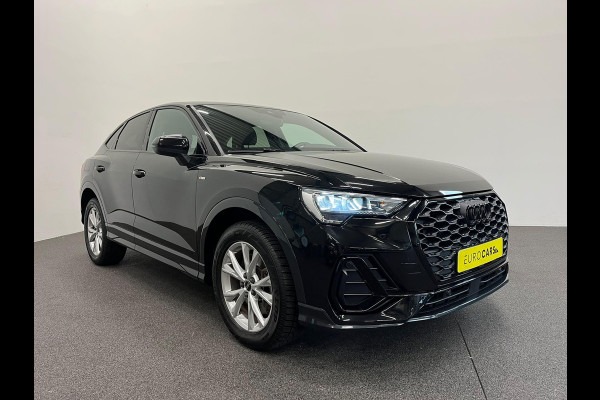 Audi Q3 Sportback 45 TFSI e S Edition PHEV Navigatie Apple Carplay Android Auto Camera Parkeerhulp Cruise Control Virtual Cockpit Full Led Elektrische achterklep Climate Control Lichtmetalen velgen