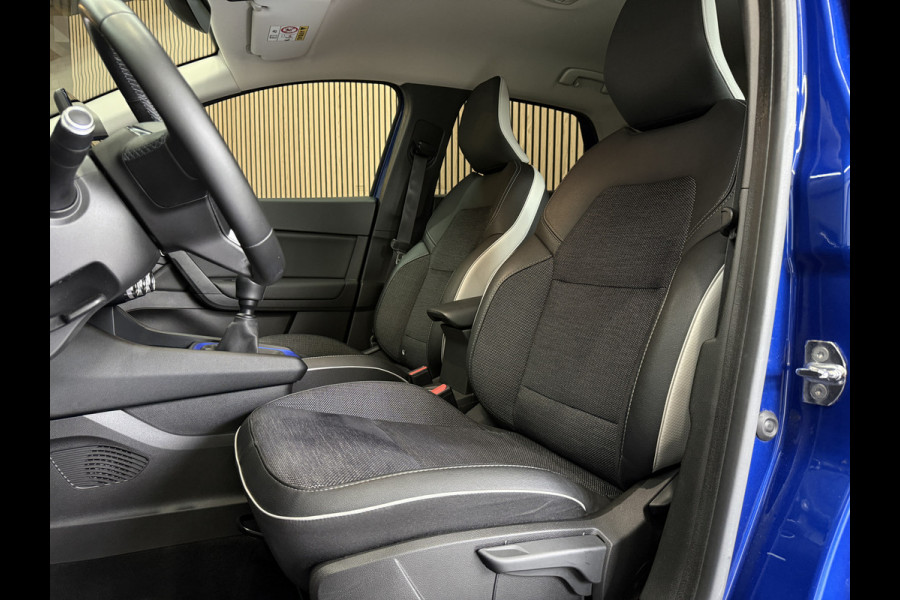 Renault Captur 1.0 TCe 100 Intens | Groot navi | Camera | Carplay | 17' | Stoelverwarming | 100% Onderhouden!