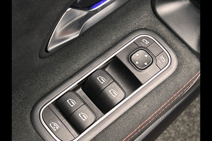 Mercedes-Benz A-Klasse 160 Advantage AMG | Origineel NL | Wide Screen | Carplay | Camera | Sfeer Verlichting |