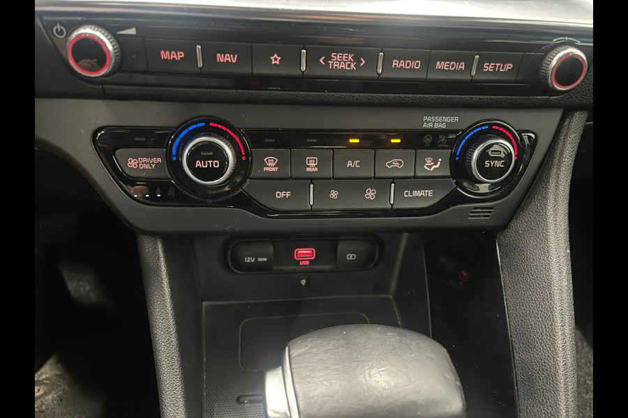 Kia Niro 1.6 GDi PHEV Pulse Schuifdak Navigatie Apple Carplay Android Auto Camera Parkeersensoren achter Adaptive Cruise Control Full Led Half leder Climate Control Lichtmetalen velgen