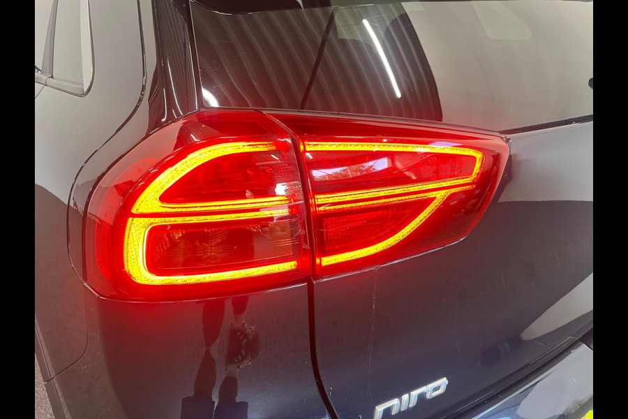 Kia Niro 1.6 GDi PHEV Pulse Schuifdak Navigatie Apple Carplay Android Auto Camera Parkeersensoren achter Adaptive Cruise Control Full Led Half leder Climate Control Lichtmetalen velgen