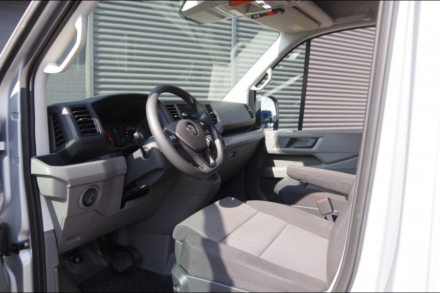 Volkswagen Crafter 35 2.0 TDI 164PK L4 BAKWAGEN MET LAADKLEP, NAVI, CRUISE, LED, 1000KG LAADKLEP, DAB, GEVEERDE STOEL, VOORRUITVERWARMING