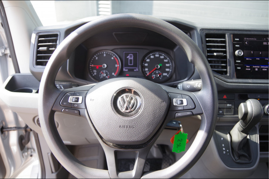 Volkswagen Crafter 35 2.0 TDI 164PK L4 BAKWAGEN MET LAADKLEP, NAVI, CRUISE, LED, 1000KG LAADKLEP, DAB, GEVEERDE STOEL, VOORRUITVERWARMING