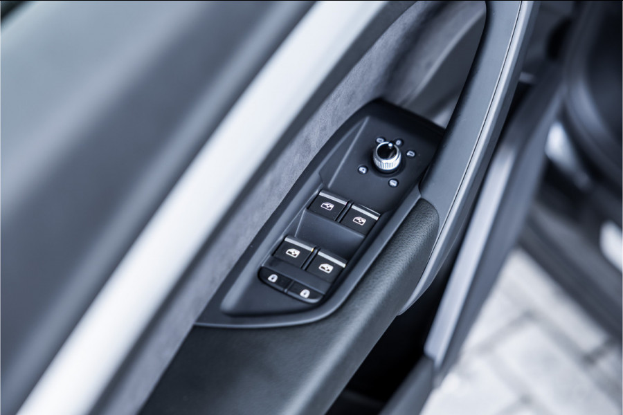 Audi Q5 50 TFSI e Advanced edition - S Line | Panorama | RS Seats | ACC | Keyless