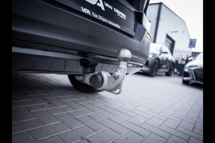 Volvo XC40 1.5 T5 Recharge R-Design - ACC l Trekhaak l Memory l Camera