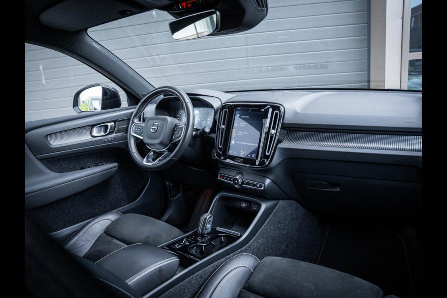 Volvo XC40 1.5 T5 Recharge R-Design - ACC l Trekhaak l Memory l Camera