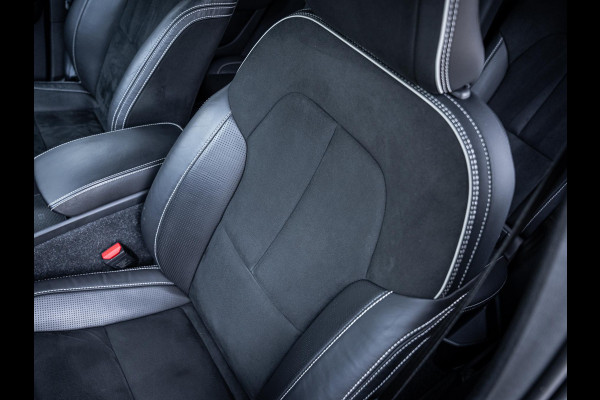 Volvo XC40 1.5 T5 Recharge R-Design - ACC l Trekhaak l Memory l Camera