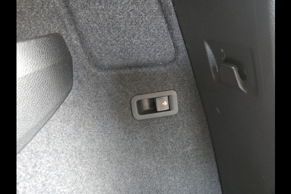 Škoda Karoq 1.5 TSI ACT Business Edition NL-AUTO | 150 PK| Trekhaak 1500kg