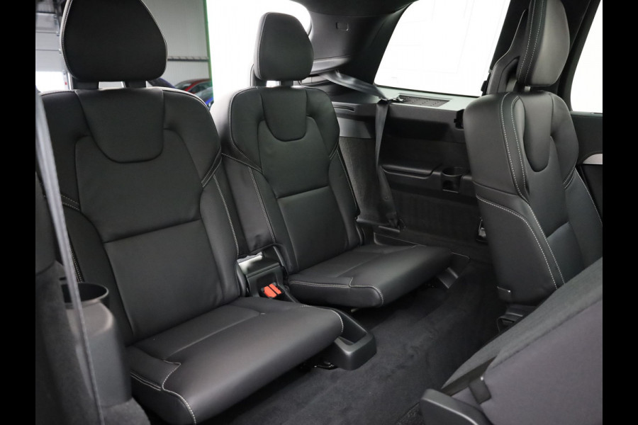 Volvo XC90 2.0 T8 Recharge AWD Ultimate Dark | Pano | Luchtvering | Bowers & Wilkins | Trekhaak | Prijs Rijklaar!!