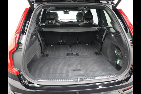 Volvo XC90 2.0 T8 Recharge AWD Ultimate Dark | Pano | Luchtvering | Bowers & Wilkins | Trekhaak | Prijs Rijklaar!!