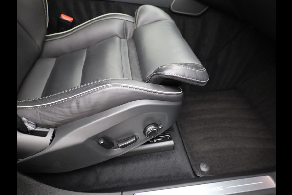Volvo XC90 2.0 T8 Recharge AWD Ultimate Dark | Pano | Luchtvering | Bowers & Wilkins | Trekhaak | Prijs Rijklaar!!