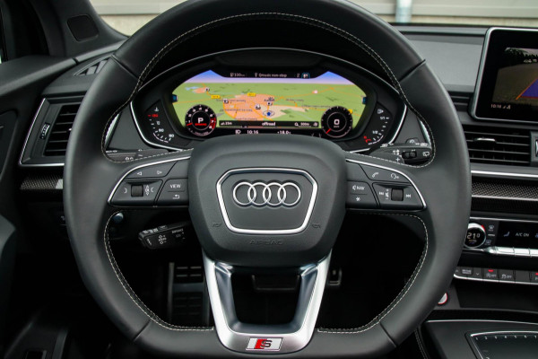 Audi SQ5 3.0 TFSI Q5 Quattro S-Line 354pk Automaat! 1e Eig|DLR|Quantum|Kuipstoelen|Panoramadak|Virtual Cockpit|Black|Carbon|22inch