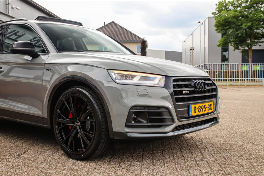 Audi SQ5 3.0 TFSI Q5 Quattro S-Line 354pk Automaat! 1e Eig|DLR|Quantum|Kuipstoelen|Panoramadak|Virtual Cockpit|Black|Carbon|22inch