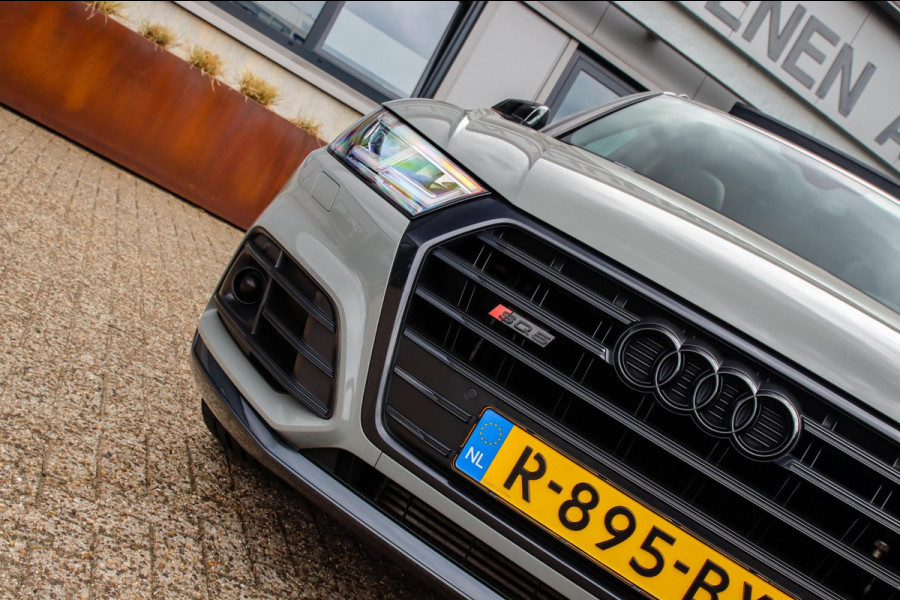 Audi SQ5 3.0 TFSI Q5 Quattro S-Line 354pk Automaat! 1e Eig|DLR|Quantum|Kuipstoelen|Panoramadak|Virtual Cockpit|Black|Carbon|22inch