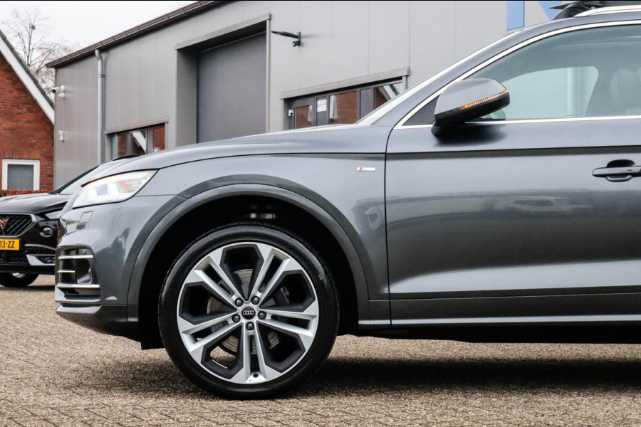 Audi Q5 55 TFSI e Quattro Competition Pro Line S S-Line 367pk Automaat! 1e|DLR|Panoramadak|Virtual Cockpit|LED Matrix|ACC|Black|21