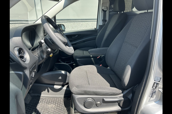 Mercedes-Benz Vito 114 CDI Camera / Navigatie / Parkeersensoren / Cruise control / Airco / 270 Graden achterdeuren