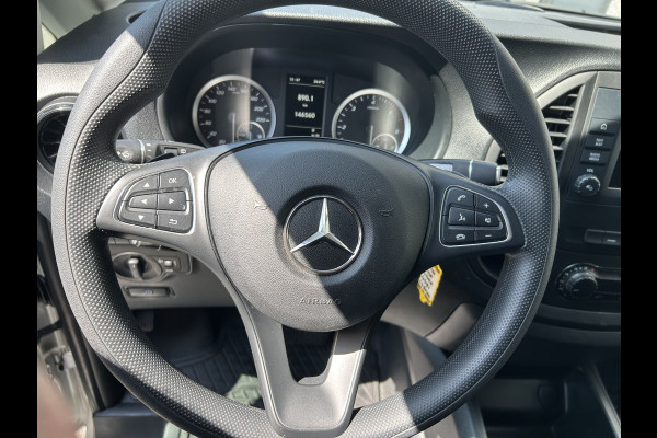 Mercedes-Benz Vito 114 CDI Camera / Navigatie / Parkeersensoren / Cruise control / Airco / 270 Graden achterdeuren