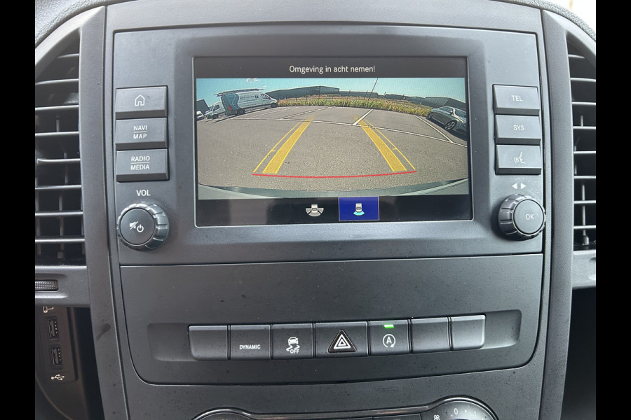 Mercedes-Benz Vito 114 CDI Camera / Navigatie / Parkeersensoren / Cruise control / Airco / 270 Graden achterdeuren
