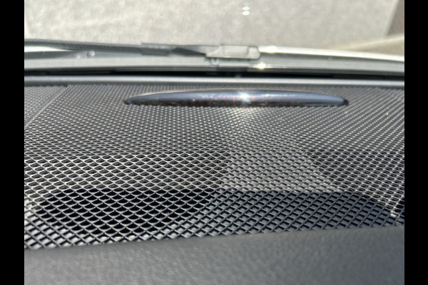 Mercedes-Benz Vito 114 CDI Camera / Navigatie / Parkeersensoren / Cruise control / Airco / 270 Graden achterdeuren