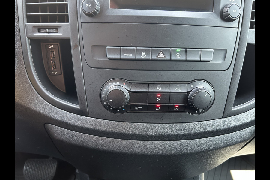 Mercedes-Benz Vito 114 CDI Camera / Navigatie / Parkeersensoren / Cruise control / Airco / 270 Graden achterdeuren