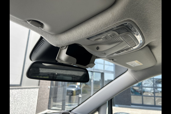 Mercedes-Benz Vito 114 CDI Camera / Navigatie / Parkeersensoren / Cruise control / Airco / 270 Graden achterdeuren