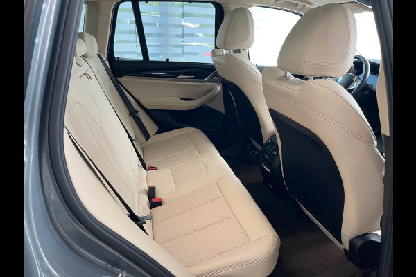 BMW X3 xDrive30e ** LASER, BEIGE LEDER, TREKH, PANORAMA, HuD, ACC, 19-inch LMV ** 1e eig - UNFALLFREI ** ** INFORMEER OOK NAAR ONZE AANTREKKELIJKE FINANCIAL-LEASE TARIEVEN **