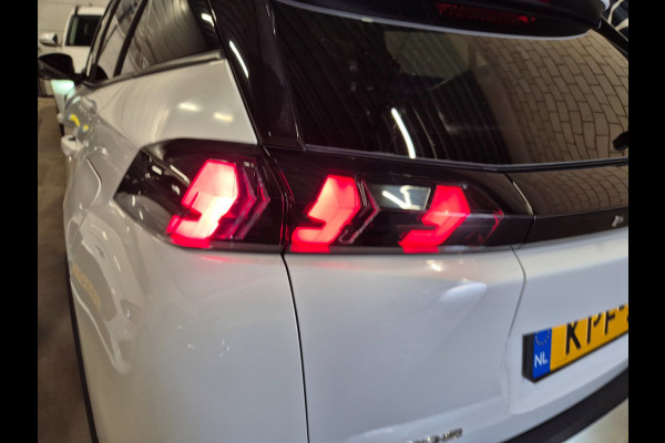 Peugeot 2008 1.2 PureTech BL Allure Carplay, Virtual 3D, LED