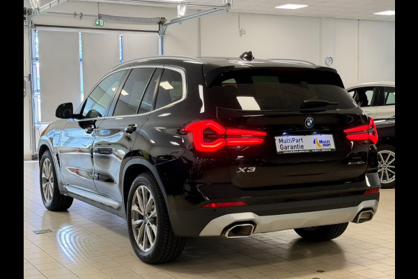 BMW X3 xDrive30e ** LED, LEDER, PANORAMA, VERW. ST, HuD, ALARM, 19-inch LMV ** 1e eig - UNFALLFREI ** ** INFORMEER OOK NAAR ONZE AANTREKKELIJKE FINANCIAL-LEASE TARIEVEN **