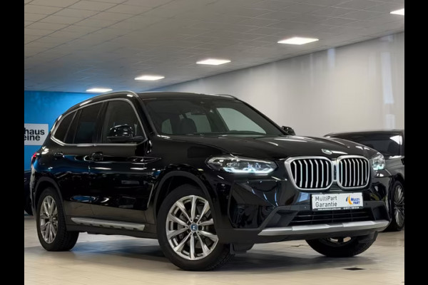 BMW X3 xDrive30e ** LED, LEDER, PANORAMA, VERW. ST, HuD, ALARM, 19-inch LMV ** 1e eig - UNFALLFREI ** ** INFORMEER OOK NAAR ONZE AANTREKKELIJKE FINANCIAL-LEASE TARIEVEN **