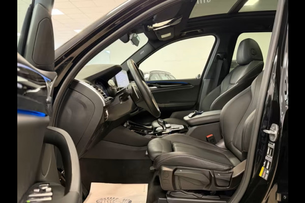 BMW X3 xDrive30e ** LED, LEDER, PANORAMA, VERW. ST, HuD, ALARM, 19-inch LMV ** 1e eig - UNFALLFREI ** ** INFORMEER OOK NAAR ONZE AANTREKKELIJKE FINANCIAL-LEASE TARIEVEN **