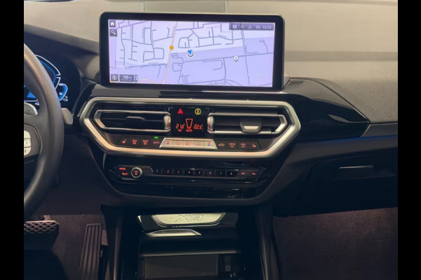 BMW X3 xDrive30e ** LED, LEDER, PANORAMA, VERW. ST, HuD, ALARM, 19-inch LMV ** 1e eig - UNFALLFREI ** ** INFORMEER OOK NAAR ONZE AANTREKKELIJKE FINANCIAL-LEASE TARIEVEN **