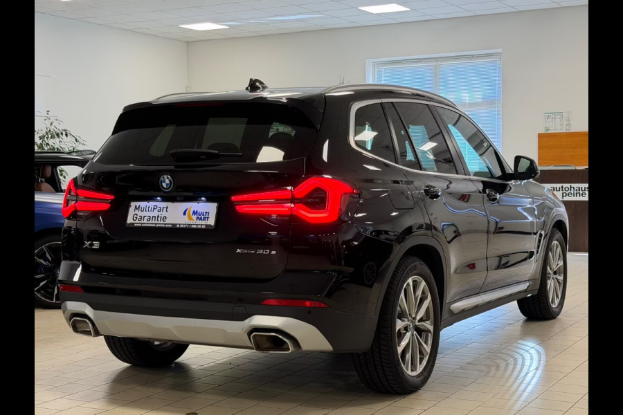 BMW X3 xDrive30e ** LED, LEDER, PANORAMA, VERW. ST, HuD, ALARM, 19-inch LMV ** 1e eig - UNFALLFREI ** ** INFORMEER OOK NAAR ONZE AANTREKKELIJKE FINANCIAL-LEASE TARIEVEN **
