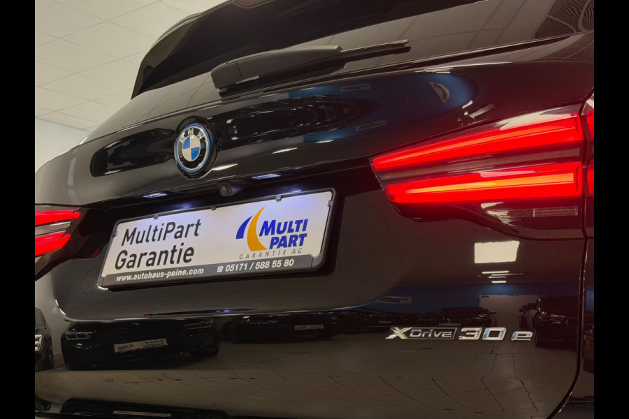 BMW X3 xDrive30e ** LED, LEDER, PANORAMA, VERW. ST, HuD, ALARM, 19-inch LMV ** 1e eig - UNFALLFREI ** ** INFORMEER OOK NAAR ONZE AANTREKKELIJKE FINANCIAL-LEASE TARIEVEN **