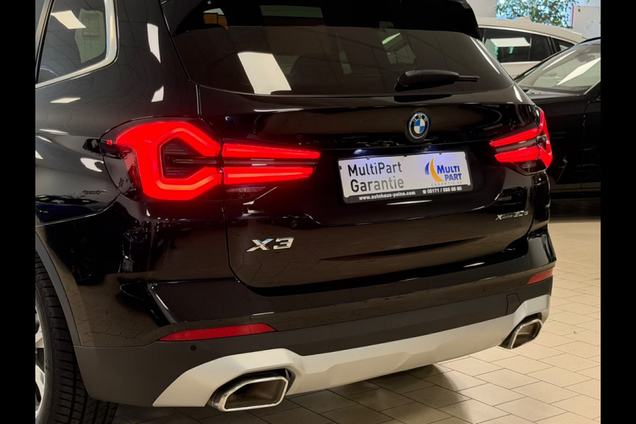 BMW X3 xDrive30e ** LED, LEDER, PANORAMA, VERW. ST, HuD, ALARM, 19-inch LMV ** 1e eig - UNFALLFREI ** ** INFORMEER OOK NAAR ONZE AANTREKKELIJKE FINANCIAL-LEASE TARIEVEN **